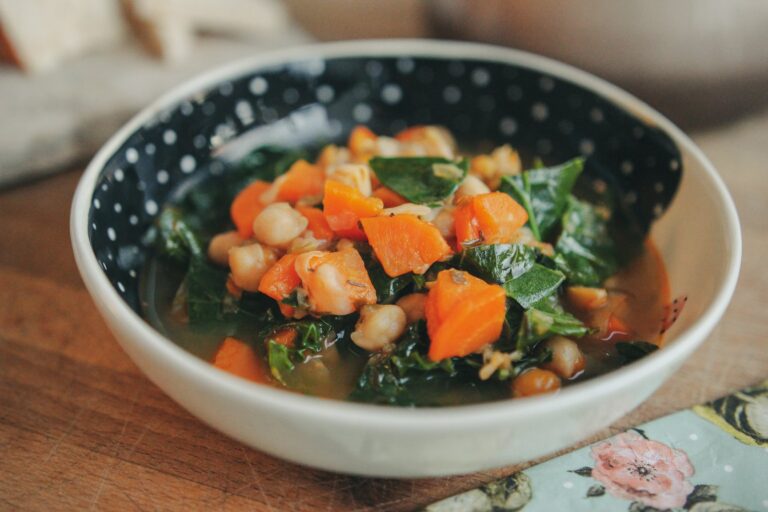 Čičvarda – varivo sa slanutkom na indijsko-mediteranski način 