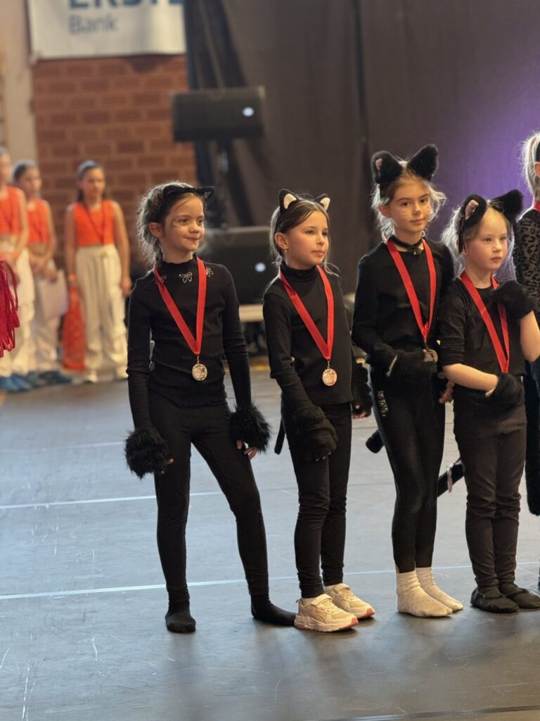 Koreografija "Mačja patrola"